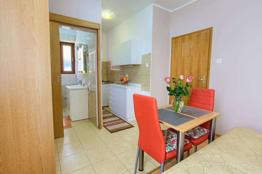 Nadija Studio Apartmani كرك المظهر الخارجي الصورة