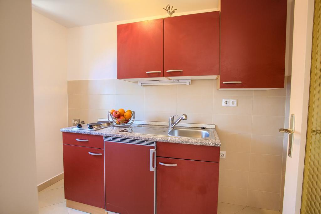 Nadija Studio Apartmani كرك المظهر الخارجي الصورة